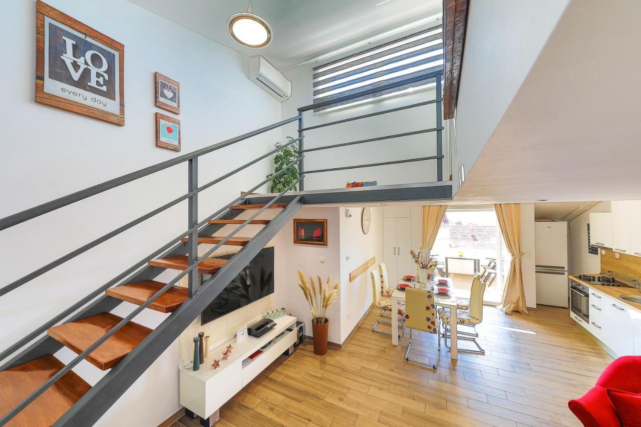 Perla Castellana Apartment Kastela Bagian luar foto