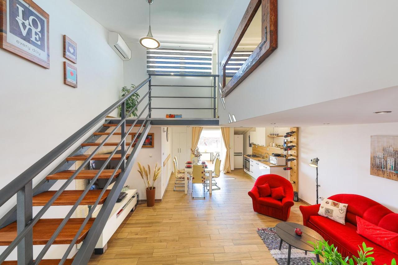 Perla Castellana Apartment Kastela Bagian luar foto