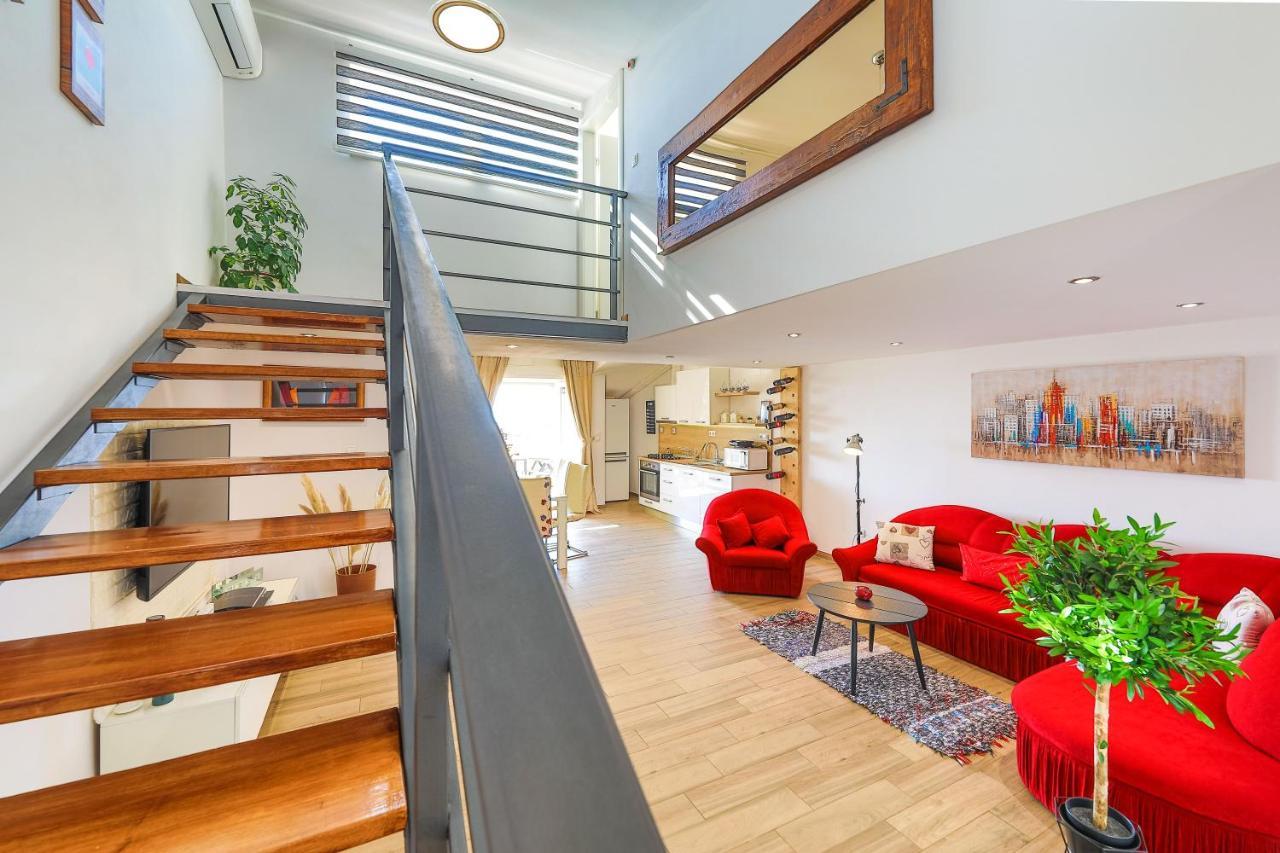 Perla Castellana Apartment Kastela Bagian luar foto