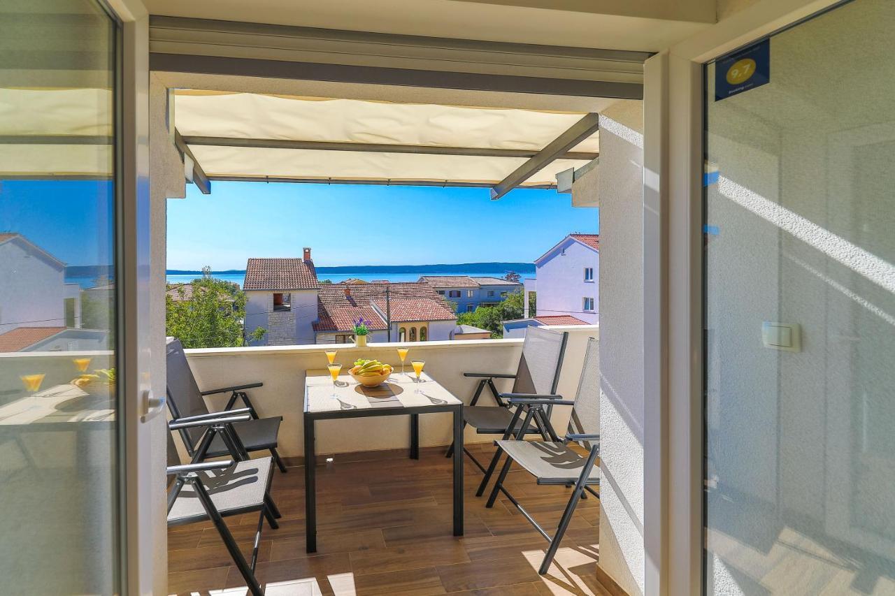 Perla Castellana Apartment Kastela Bagian luar foto