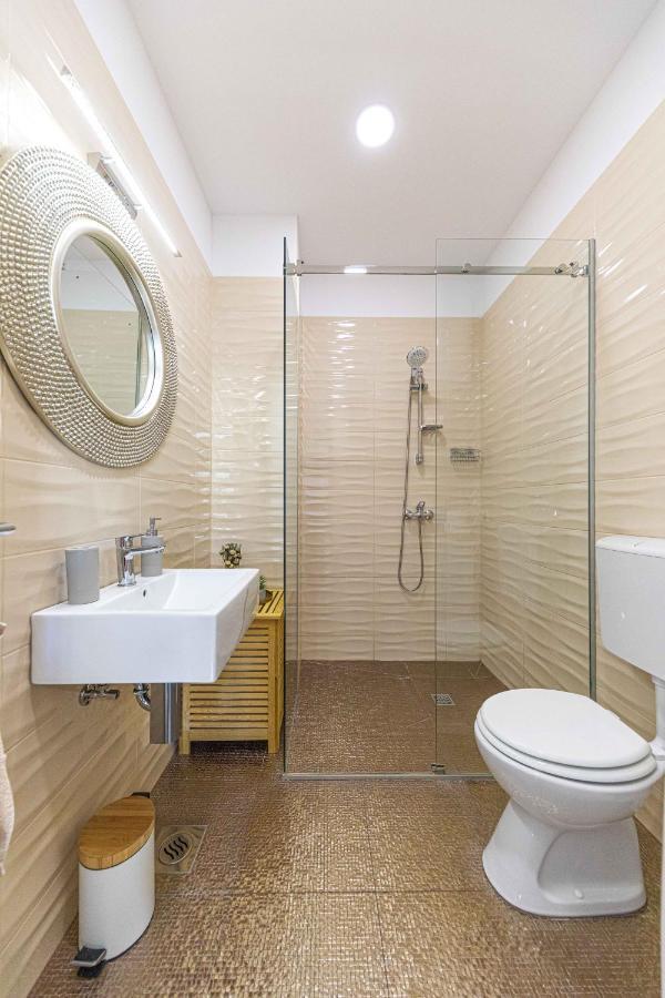 Perla Castellana Apartment Kastela Bagian luar foto